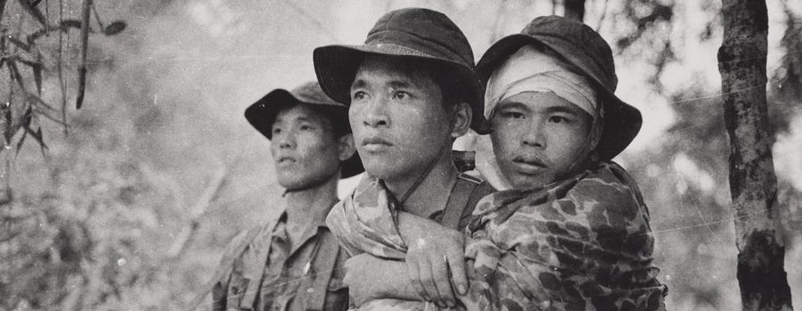 Tô Thắng Trần là một nhiếp ảnh gia vô cùng tài ba của Việt Nam, với những tác phẩm độc đáo và ấn tượng. Những bức hình của Tô Thắng Trần sẽ đưa bạn vào một thế giới mới, nơi mỗi chi tiết đều được chăm chút và tinh tế.